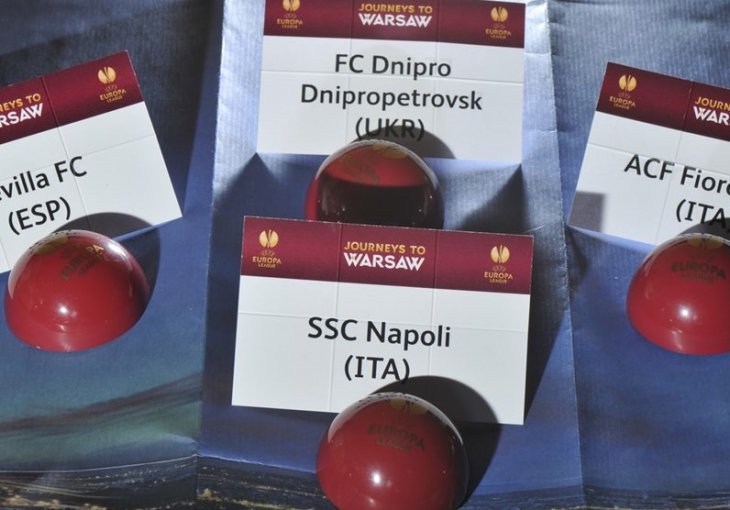 Fiorentina protiv branioca titule, Napoli sa Dniprom