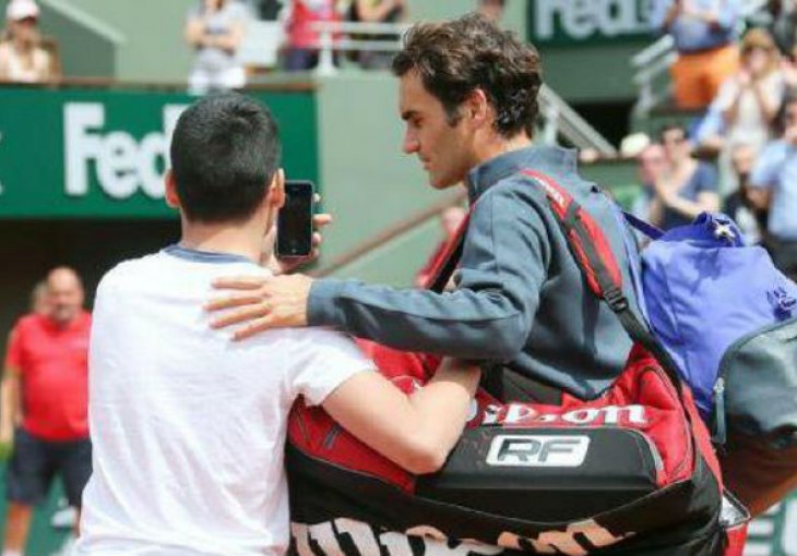 Prvi dan i prvi incident na Roland Garrosu: Federer neprijatno iznenađen