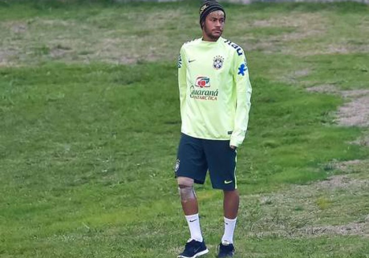 Mrzovoljni Neymar: Uprkos suspenziji, odradio trening sa ekipom
