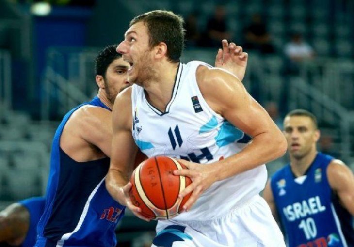 ELMEDIN KIKANOVIĆ: Imam problema sa koljenima, tako da ću propustiti pretkvalifikacije za Mundobasket!