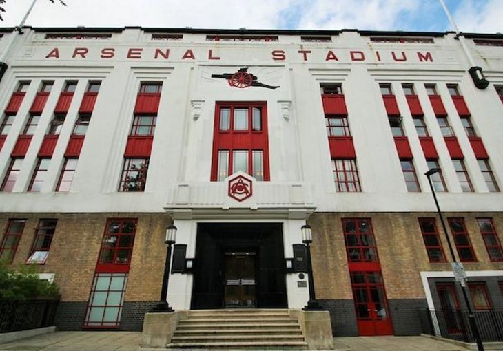 (FOTO) Pogledajte stan koji sanja svaki navijač Arsenala! 