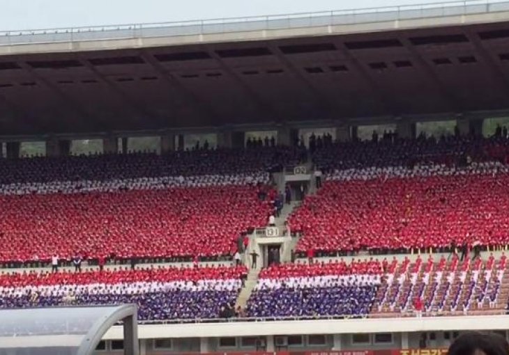 Koreografija za pamćenje: Navijači Sjeverne Koreje iznenadili fudbalsku javnost