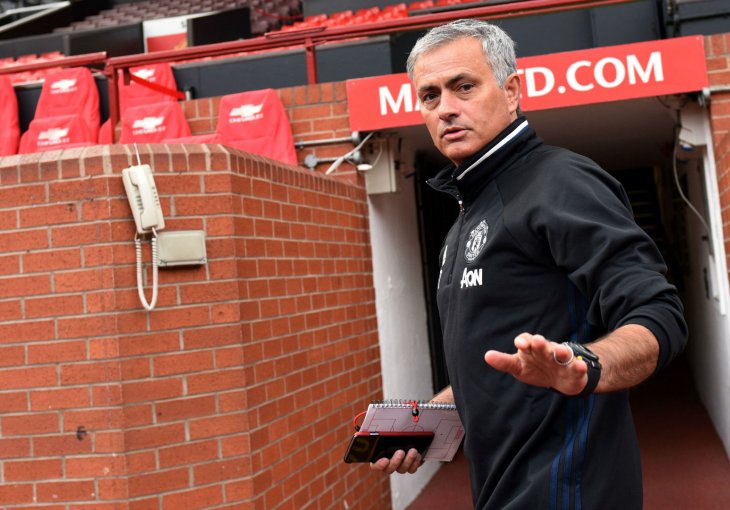 Mourinho našao rješenje: Fenomenalni napadač stiže na Old Trafford 