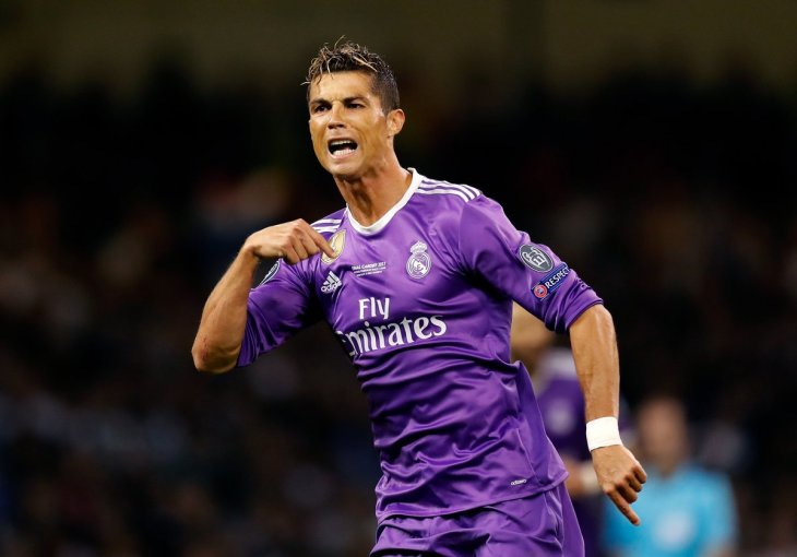 KRALJEVI VODE U CARDIFFU: Ronaldo iskoristio propuh u odbrani Juventusa!